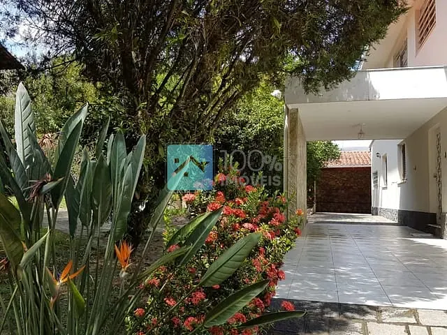 Sobrado com 765m² 6 quartos e 4 banheiros, à venda, no bairro Jardim Esplanada em São José dos Campos