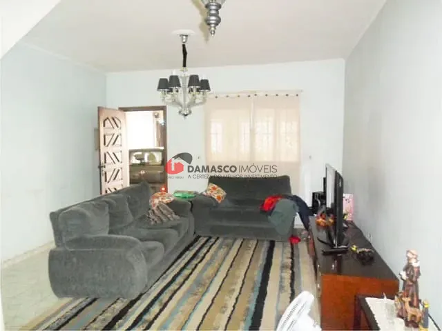 Sobrado com 175m² 4 quartos e 2 banheiros, à venda, no bairro Barcelona em São Caetano do Sul