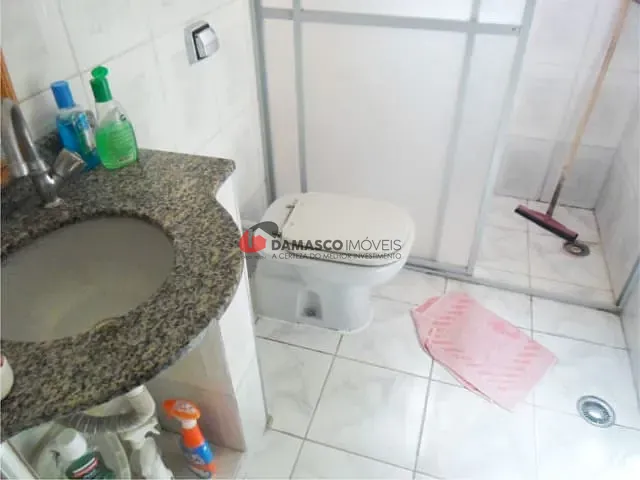 Sobrado com 175m² 4 quartos e 2 banheiros, à venda, no bairro Barcelona em São Caetano do Sul