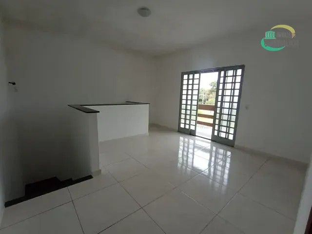 Sobrado com 319m² 4 quartos e 2 banheiros, para alugar, no bairro Parque Via Norte em Campinas