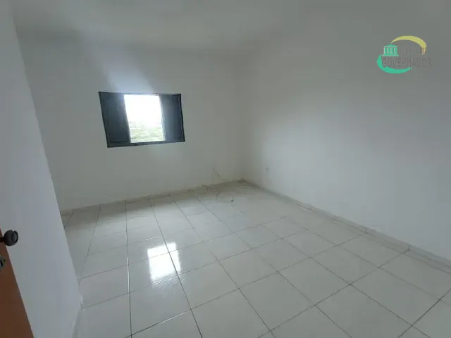 Sobrado com 319m² 4 quartos e 2 banheiros, para alugar, no bairro Parque Via Norte em Campinas