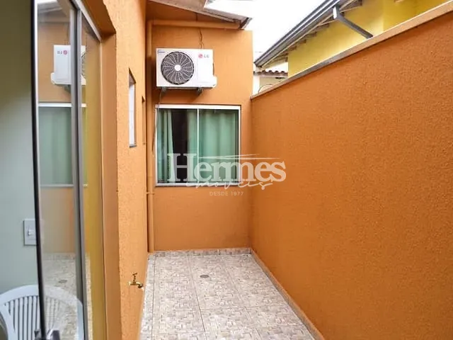 Sobrado com 200m² 4 quartos e 5 banheiros, à venda, no bairro João Aranha em Paulínia