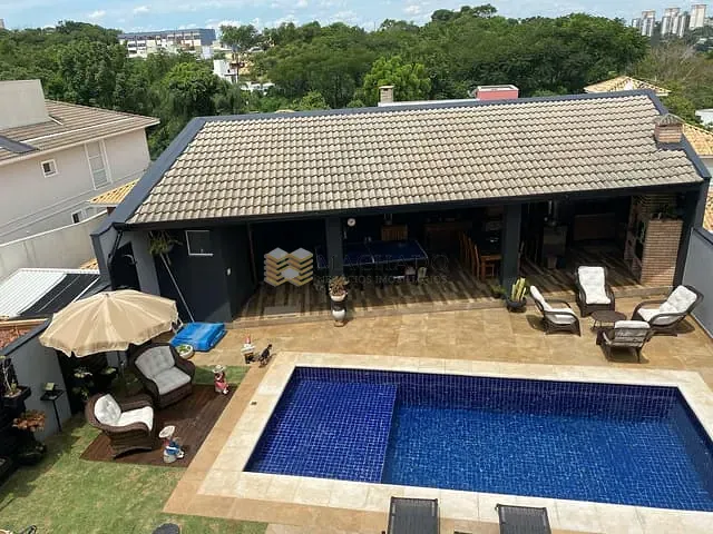 Sobrado com 410m² 3 quartos e 3 banheiros, à venda, no bairro Engordadouro em Jundiaí