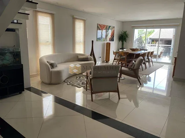 Sobrado com 410m² 3 quartos e 3 banheiros, à venda, no bairro Engordadouro em Jundiaí