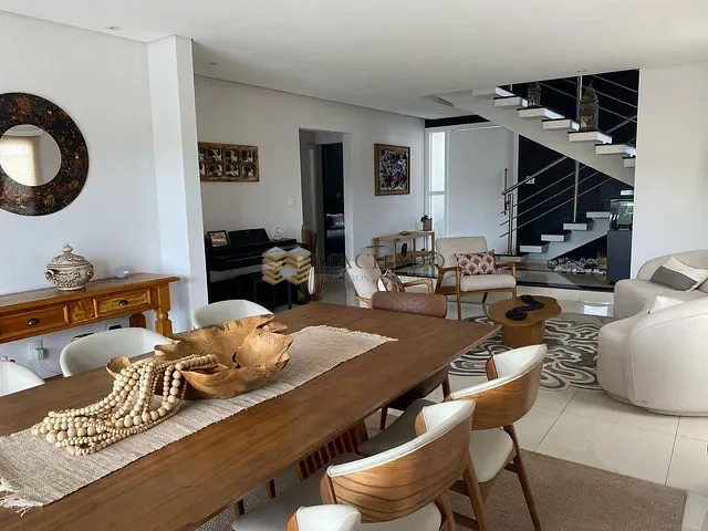 Sobrado com 410m² 3 quartos e 3 banheiros, à venda, no bairro Engordadouro em Jundiaí