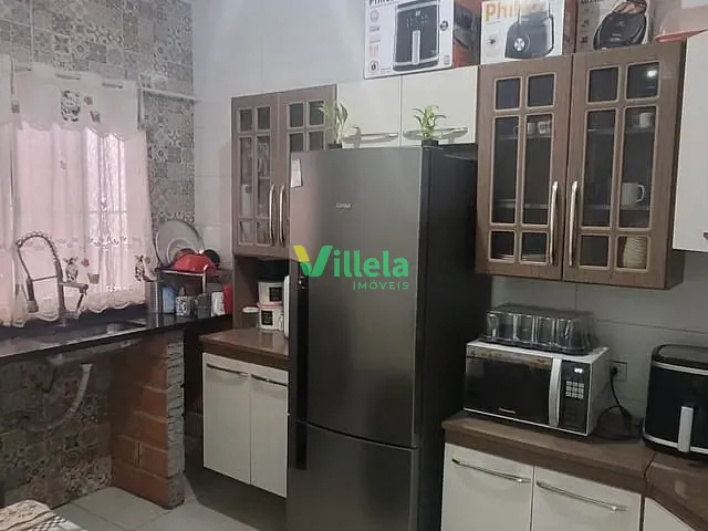 Sobrado 2 quartos e 2 banheiros, à venda, no bairro Jardim Morada Feliz em Itaquaquecetuba