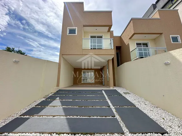 Sobrado com 172m² 3 quartos e 3 banheiros, à venda, no bairro Boneca do Iguaçu em São José dos Pinhais