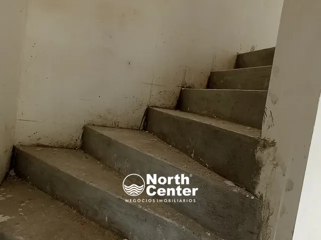 Sobrado com 73m² 2 quartos e 3 banheiros, à venda, no bairro pinheiros em Balneário Barra do Sul