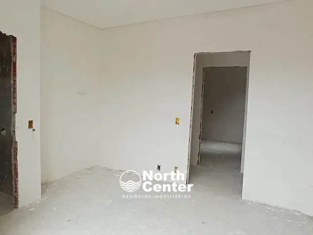 Sobrado com 73m² 2 quartos e 3 banheiros, à venda, no bairro pinheiros em Balneário Barra do Sul