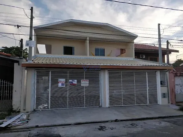 Sobrado com 125m² 4 quartos e 2 banheiros, à venda, no bairro Jardim das Indústrias em São José dos Campos