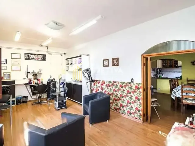 Sobrado com 305m² 4 quartos e 4 banheiros, à venda, no bairro Aberta dos Morros em Porto Alegre