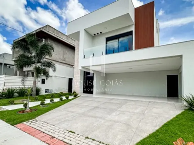 Sobrado com 323m² 4 quartos e 5 banheiros, à venda, no bairro Jardim Cristal em Aparecida de Goiânia