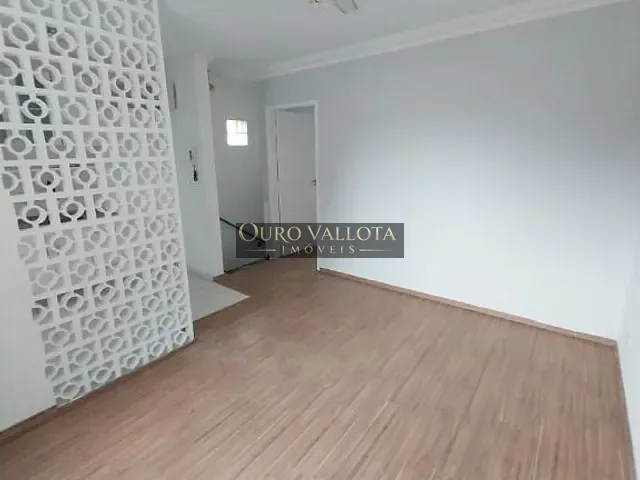 Sobrado com 100m² 2 quartos e 2 banheiros, para alugar, no bairro Vila Bertioga em São Paulo