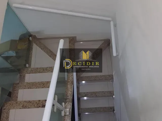 Sobrado com 200m² 3 quartos e 1 banheiro, à venda, no bairro Jardim Regina em São Paulo
