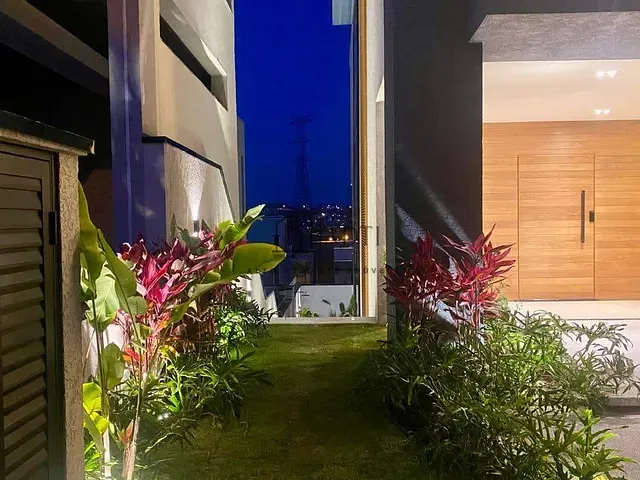 Sobrado com 300m² 3 quartos e 1 banheiro, à venda, no bairro Cézar de Souza em Mogi das Cruzes