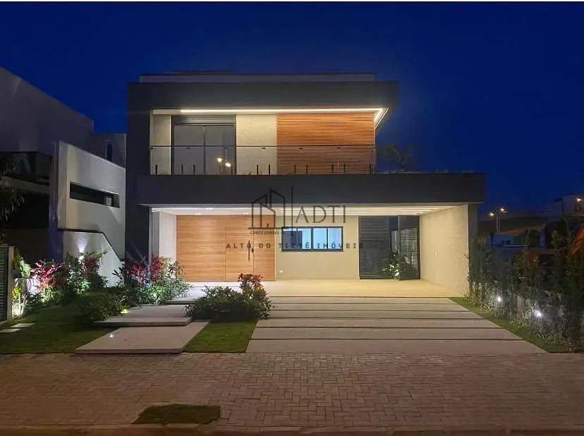 Sobrado, 3 quartos, 314 m² - Foto 1