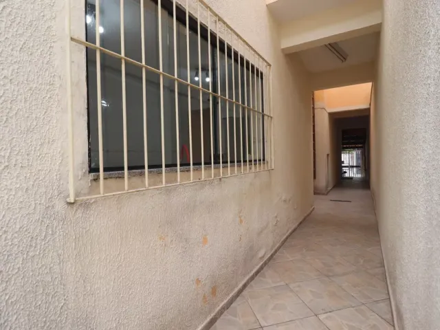Sobrado 3 quartos e 3 banheiros, à venda, no bairro Vila Camilópolis em Santo André