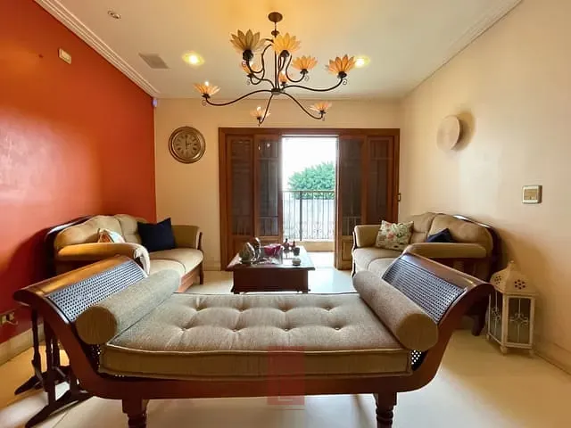 Sobrado com 370m² 4 quartos e 7 banheiros, à venda, no bairro Vila Paiva em São Paulo
