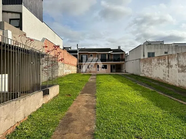 Sobrado com 547m² 3 quartos e 2 banheiros, à venda, no bairro Estrela em Ponta Grossa