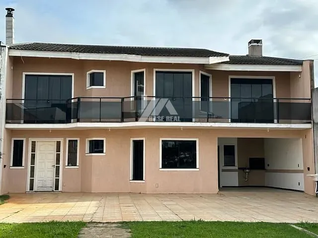 Sobrado com 547m² 3 quartos e 2 banheiros, à venda, no bairro Estrela em Ponta Grossa