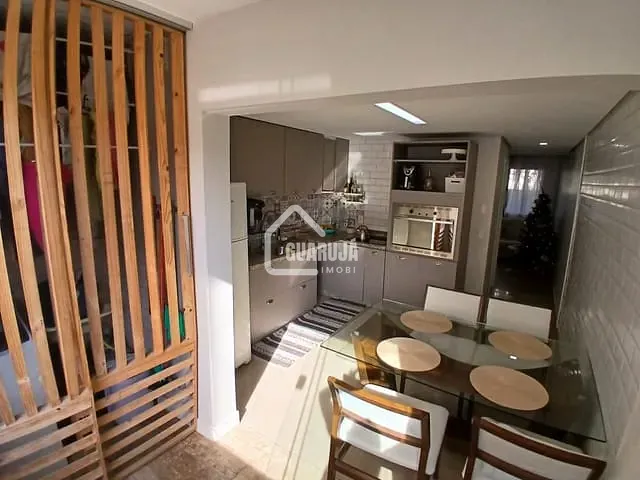 Sobrado com 108m² 2 quartos e 3 banheiros, à venda, no bairro Mar e Céu em Guarujá