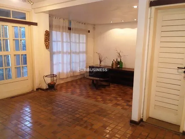 Sobrado com 250m² 3 quartos e 3 banheiros, à venda, no bairro Parque Santo Amaro em Campos dos Goytacazes