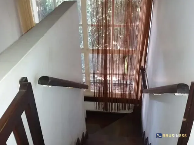 Sobrado com 250m² 3 quartos e 3 banheiros, à venda, no bairro Parque Santo Amaro em Campos dos Goytacazes