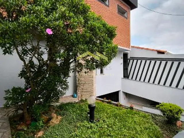 Sobrado com 212m² 3 quartos e 4 banheiros, à venda, no bairro Jardim Santo Antônio em Santo André