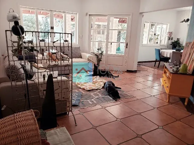 Sobrado com 390m² 4 quartos e 5 banheiros, à venda, no bairro Jardim Esplanada em São José dos Campos