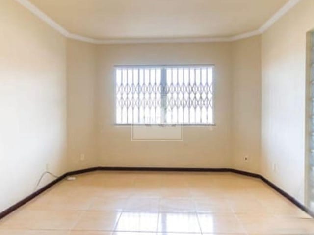 Sobrado 3 quartos e 3 banheiros, à venda, no bairro Olarias em Ponta Grossa