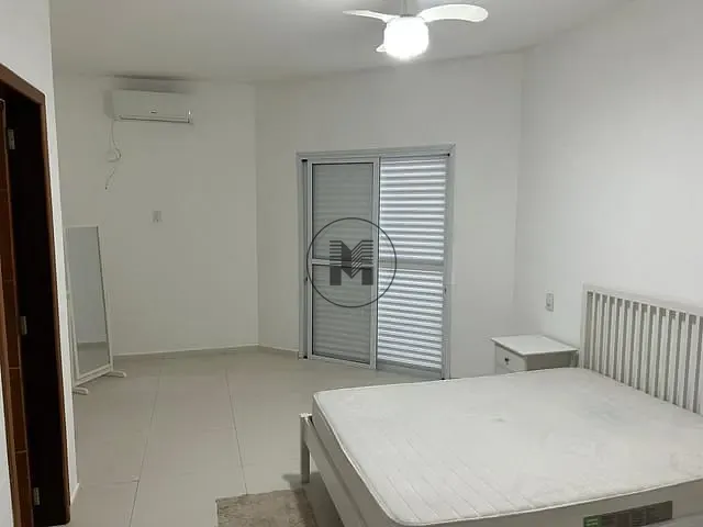 Sobrado 3 quartos e 2 banheiros, à venda, no bairro Nova Guará em Guaratinguetá