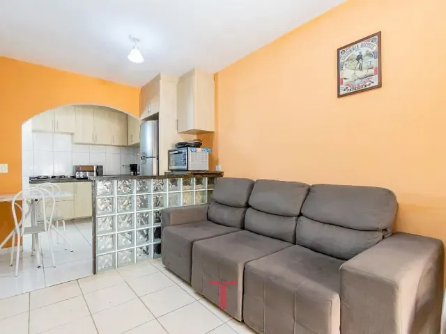Sobrado com 95m² 2 quartos e 2 banheiros, à venda, no bairro Campo de Santana em Curitiba