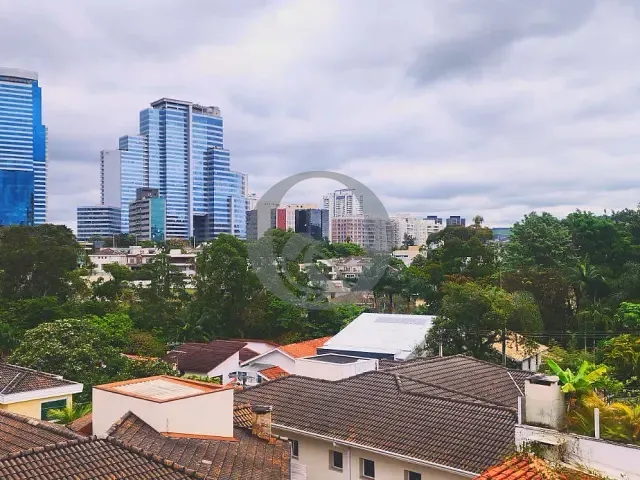 Sobrado 4 quartos e 5 banheiros, à venda ou para alugar, no bairro Alphaville em Santana de Parnaíba