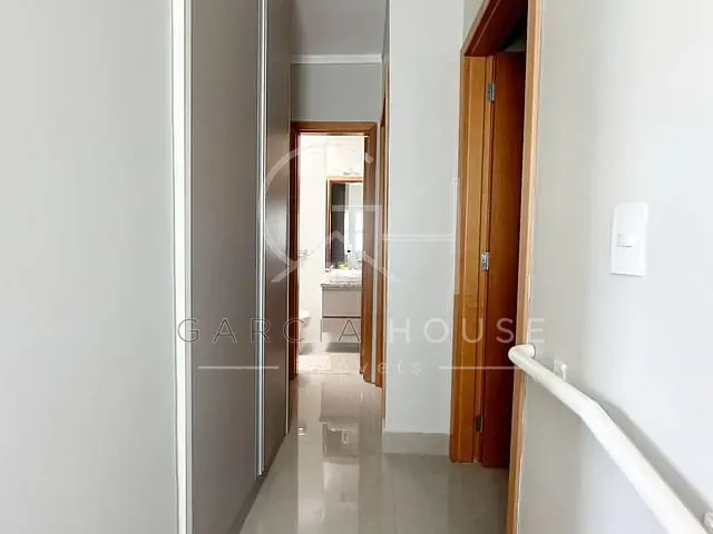 Sobrado com 322m² 3 quartos e 1 banheiro, à venda, no bairro Bonfim Paulista em Ribeirão Preto