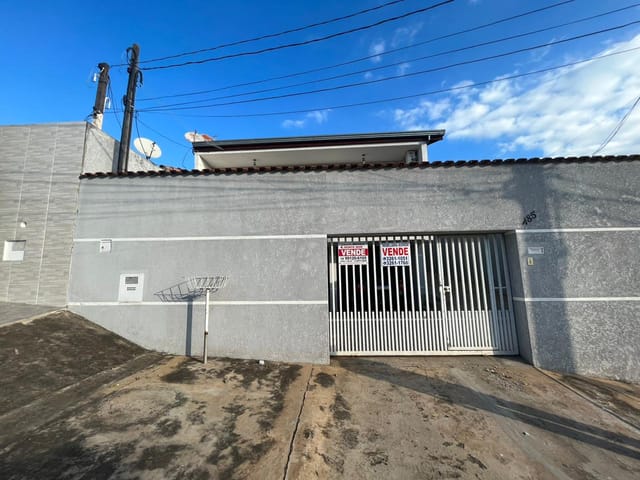 Sobrado com 250m² 2 quartos e 3 banheiros, à venda, no bairro Parque Valença I em Campinas