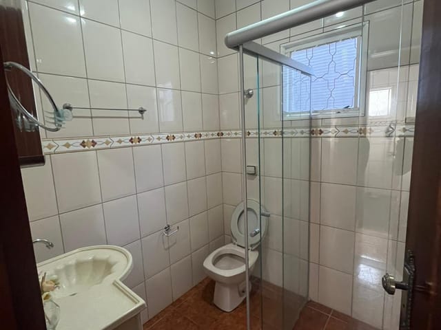 Sobrado com 250m² 2 quartos e 3 banheiros, à venda, no bairro Parque Valença I em Campinas