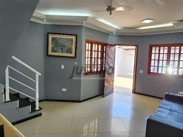 Sobrado com 150m² 4 quartos e 4 banheiros, à venda, no bairro Jardim Ivoty em Itanhaém