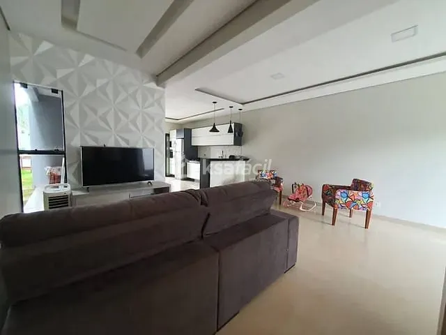 Sobrado com 214m² 2 quartos e 1 banheiro, à venda, no bairro Jardim Itatiaia em Campo Grande