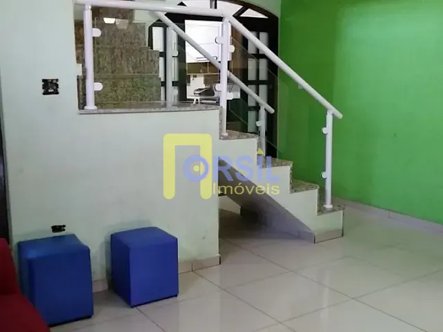 Sobrado com 150m² 4 quartos e 4 banheiros, à venda, no bairro Jardim Universo em Mogi das Cruzes
