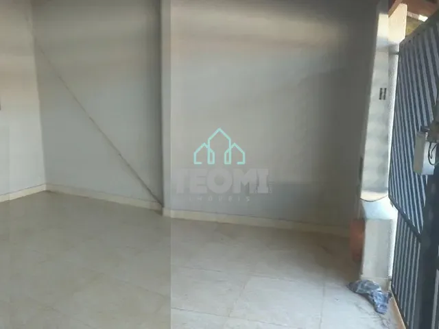 Sobrado com 125m² 2 quartos e 2 banheiros, à venda, no bairro Residencial Mombaça I em Pindamonhangaba