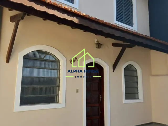 Sobrado com 321m² 2 quartos e 2 banheiros, para alugar, no bairro Vila Bourghese em Pindamonhangaba