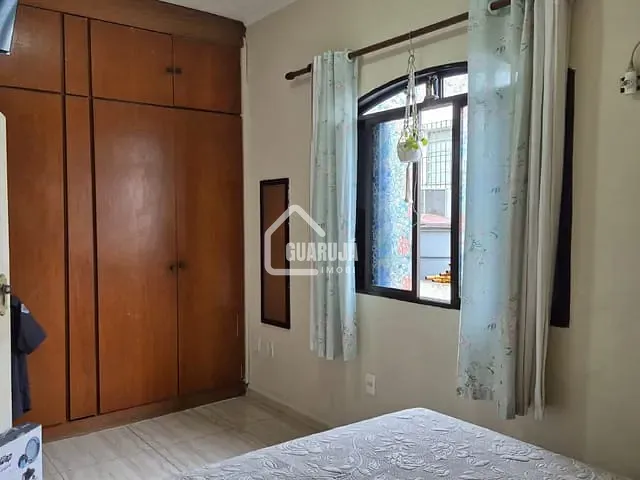 Sobrado 2 quartos e 2 banheiros, à venda, no bairro Vila Santa Rosa em Guarujá