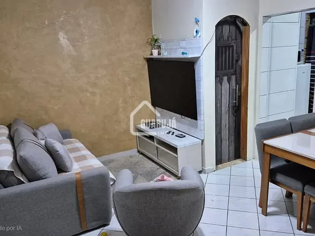 Sobrado 2 quartos e 2 banheiros, à venda, no bairro Vila Santa Rosa em Guarujá