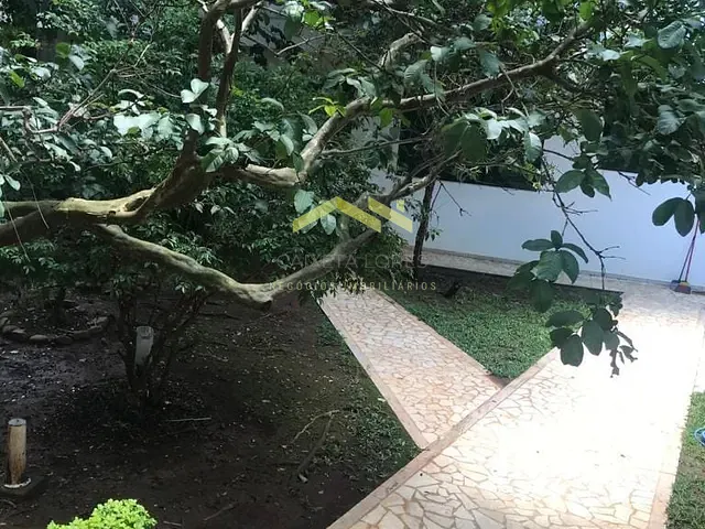 Sobrado com 720m², para alugar, no bairro Jardim em Santo André