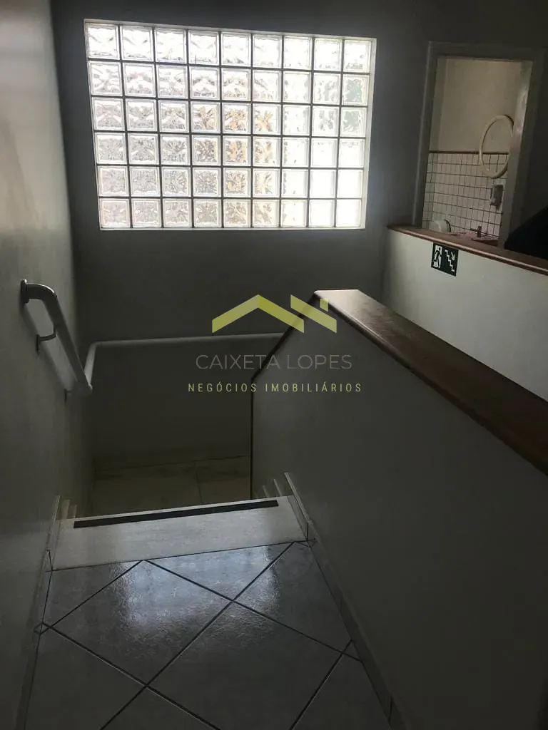 Sobrado, 1 quarto, 600 m² - Foto 17