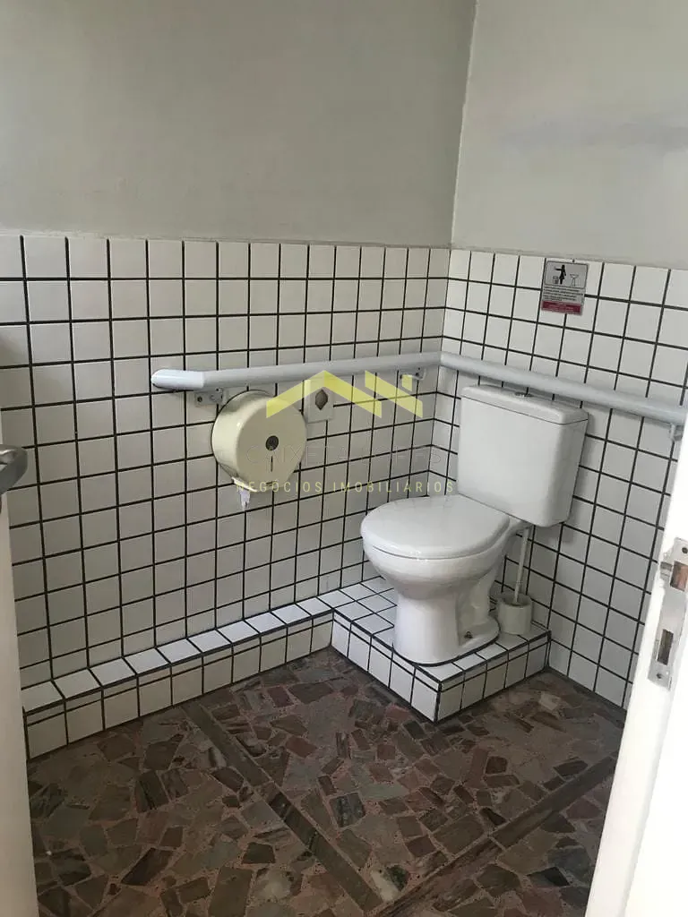 Sobrado, 1 quarto, 600 m² - Foto 13
