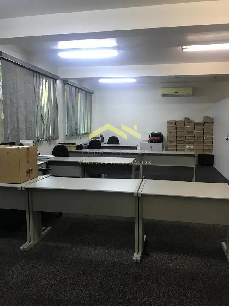 Sobrado, 1 quarto, 600 m² - Foto 2