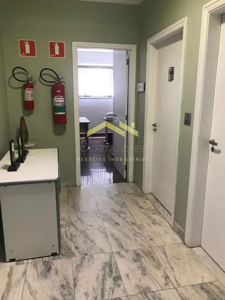 Sobrado, 1 quarto, 600 m² - Foto 10