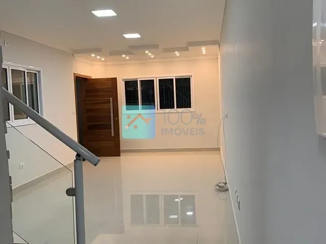Sobrado com 125m² 3 quartos e 2 banheiros, à venda, no bairro Jardim das Industrias em São José dos Campos