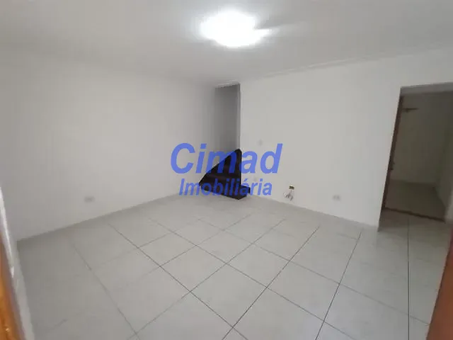 Sobrado 2 quartos e 2 banheiros, para alugar, no bairro Vila Paiva em São Paulo